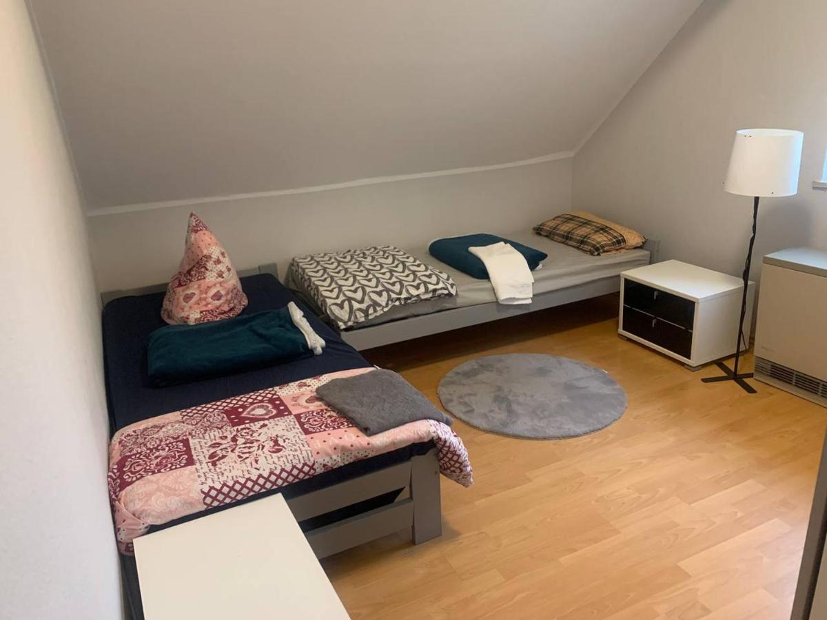 2 Room Apartament Messe Essen Buitenkant foto