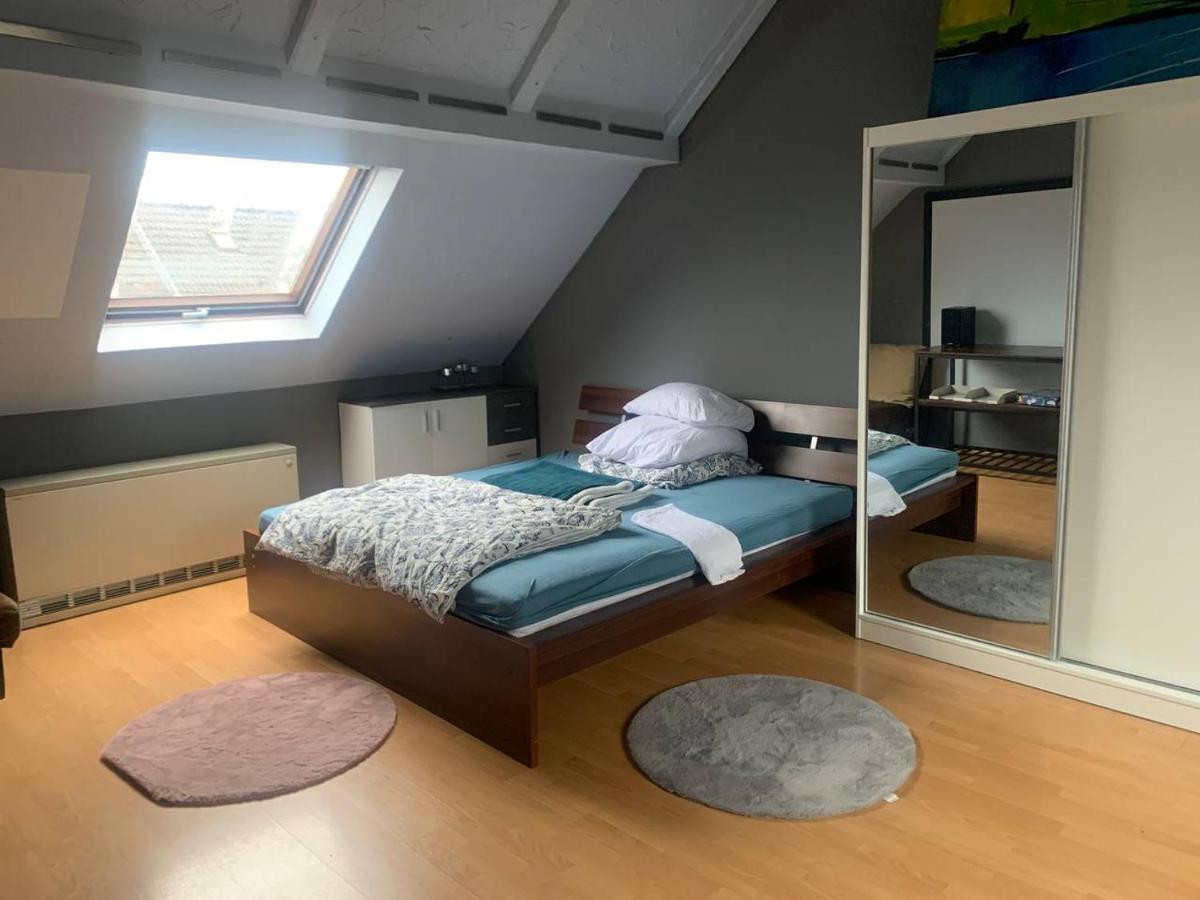 2 Room Apartament Messe Essen Buitenkant foto