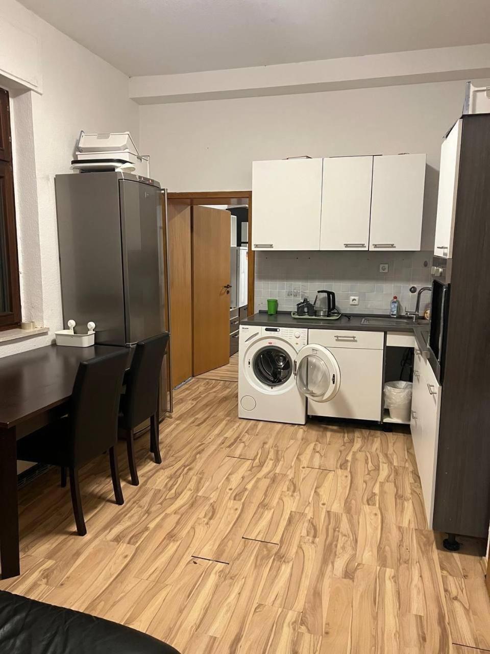 2 Room Apartament Messe Essen Buitenkant foto